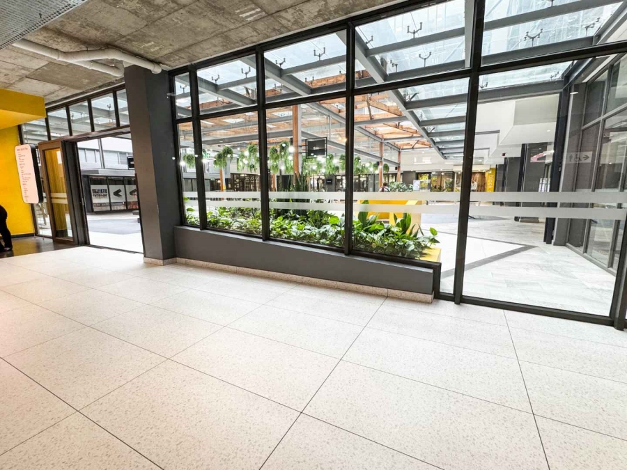 To Let Commercial Property for Rent in Woodstock Western Cape